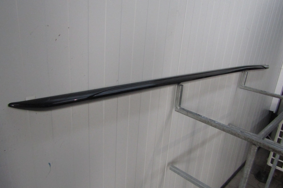 Lajsna praga lijeva Audi A4 B9 8W0 S-Line 19 Lift