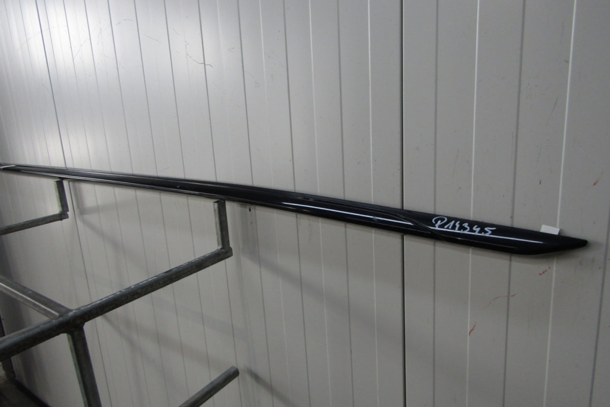 Lajsna praga lijeva Audi A4 B9 8W0 S-Line 19 Lift