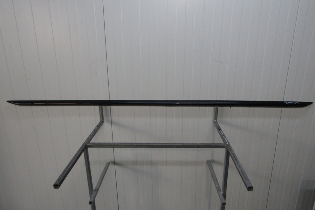 Lajsna praga lijeva Audi A4 B9 8W0 S-Line 19 Lift