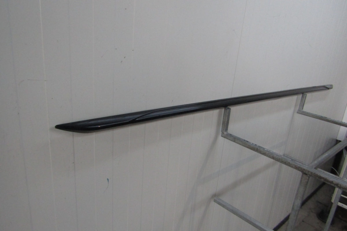 Lajsna praga lijeva Audi A4 B9 8W0 S-Line 19 Lift