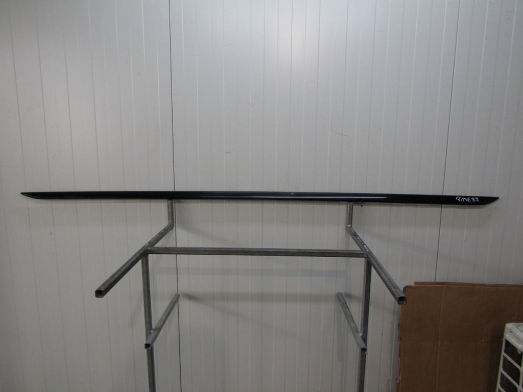 Lajsna praga lijeva Audi A4 B9 8W0 S-Line 19 Lift