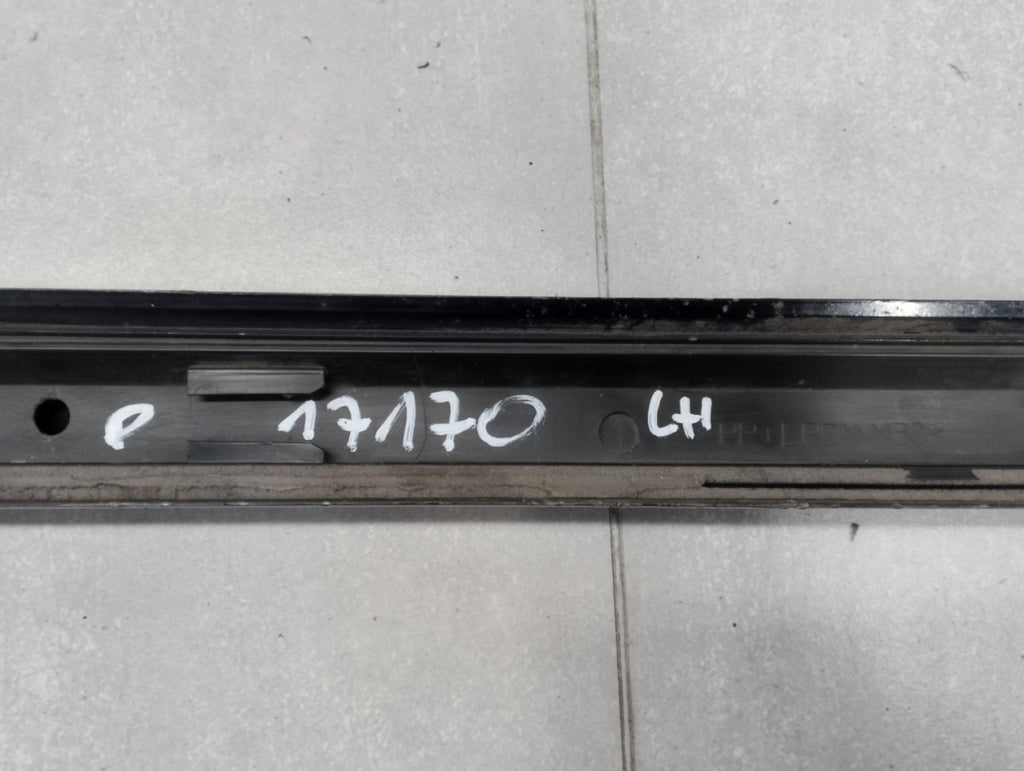 Lajsna praga lijevi Audi A5 8T8 S Line Sportback 09-16