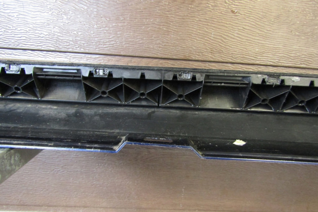 Lajsna praga desna Audi A5 8W6 8W7 S-Line 19 Lif