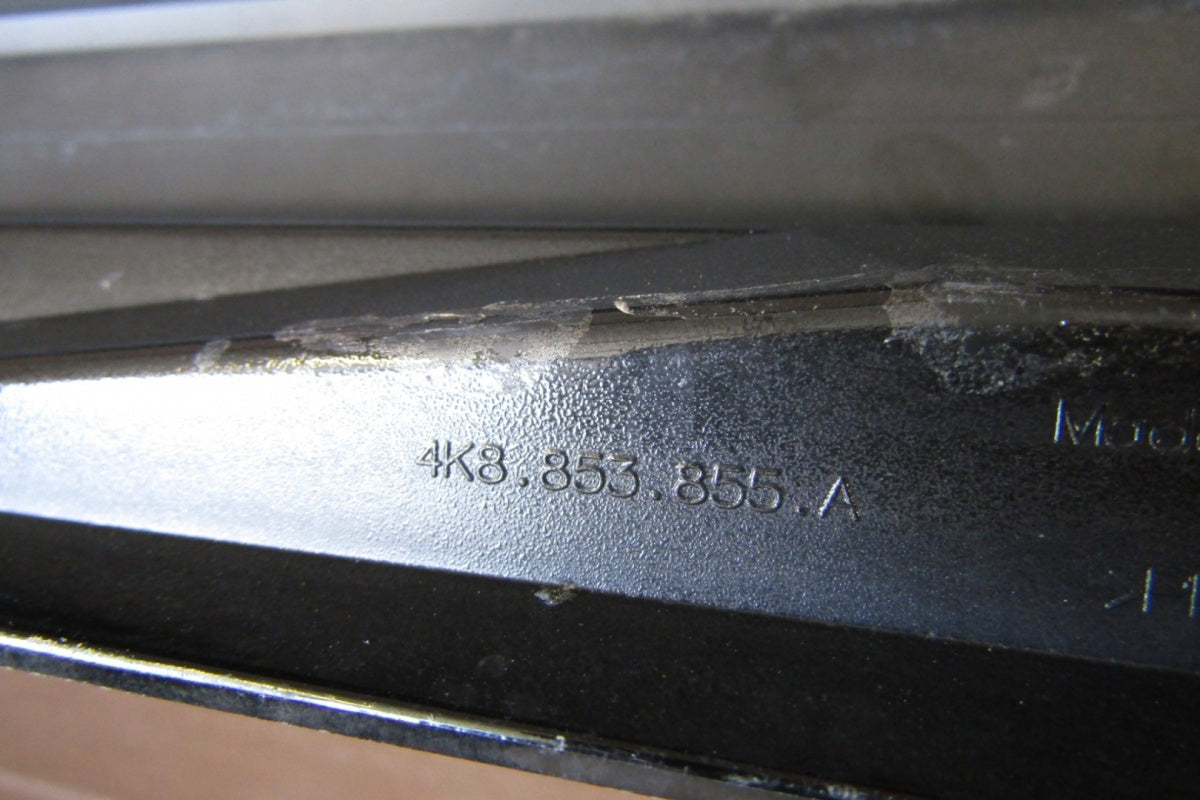 Lajsna praga lijeva Audi A7 C8 4K8 S Line 17-
