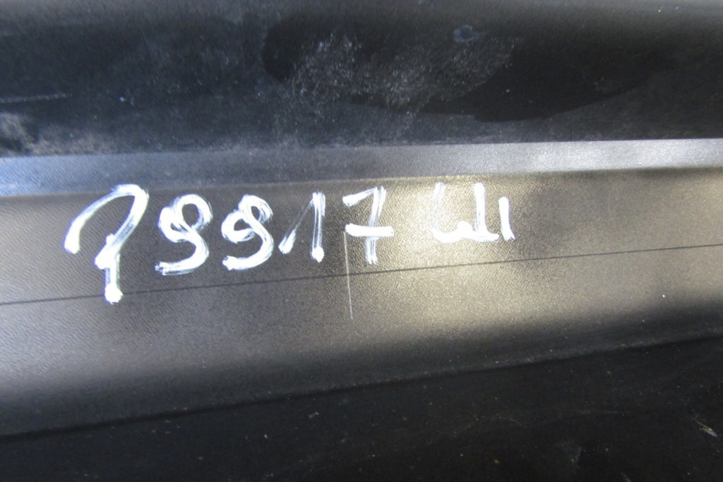 Lajsna praga lijeva Audi A7 C8 4K8 S Line 17-