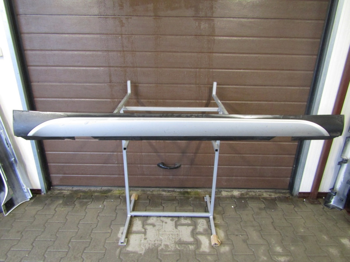 Lajsna praga desna BMW X1 E84 X Sport Line 09-14