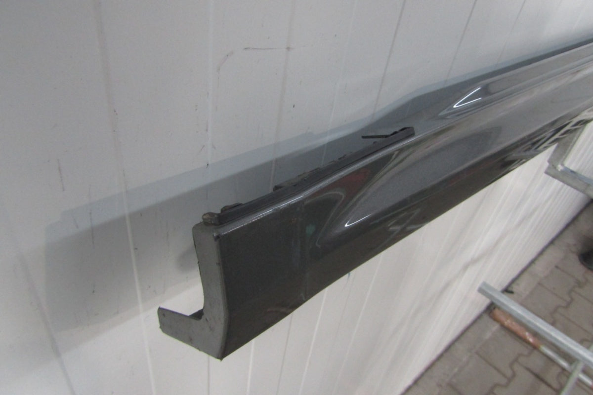 Lajsna praga lijeva Audi A7 C8 4K8 S Line 17-