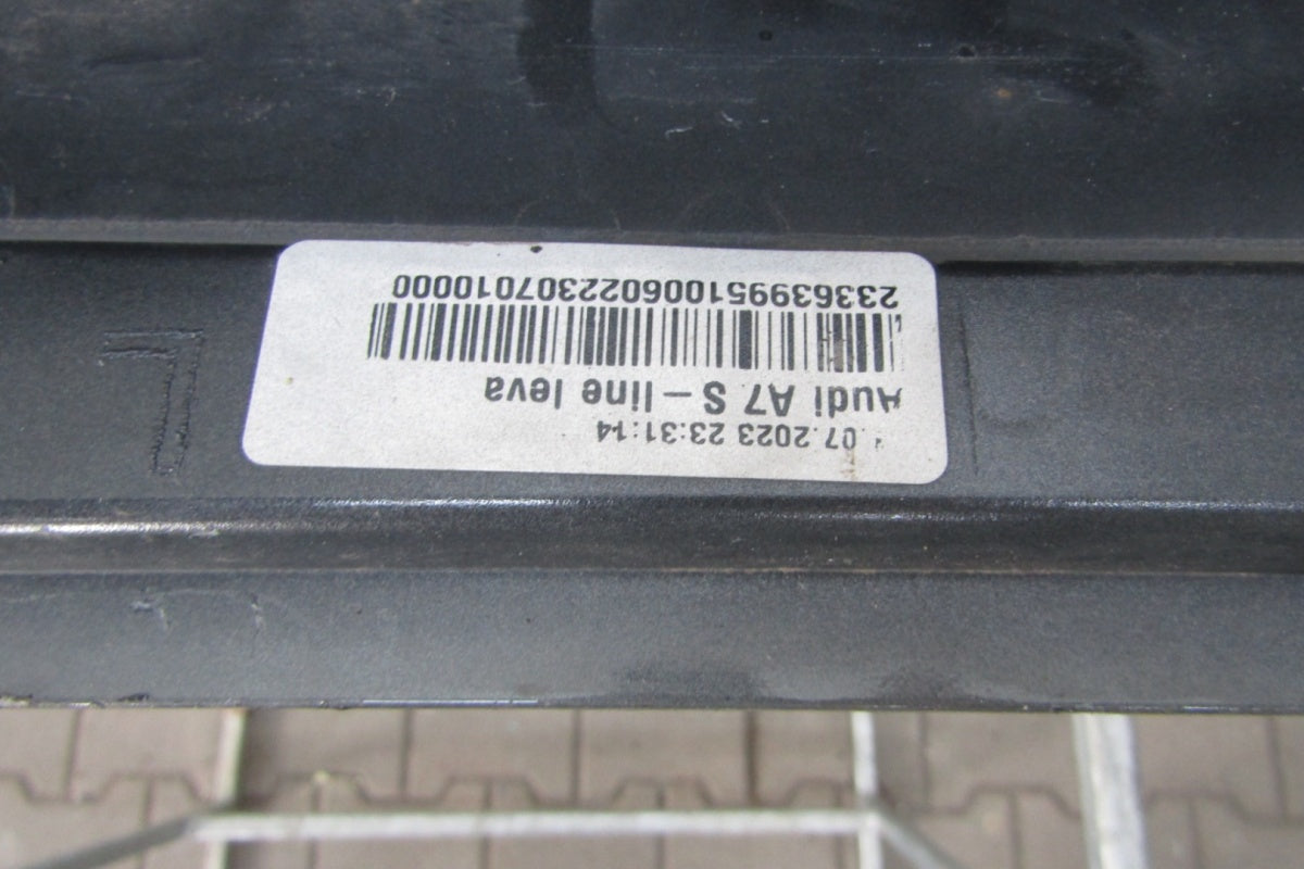 Lajsna praga lijeva Audi A7 C8 4K8 S Line 17-