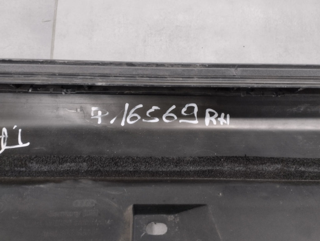 Lajsna praga desni Audi A8 S8 Sline D4 4H 10-17 4H0 NWB