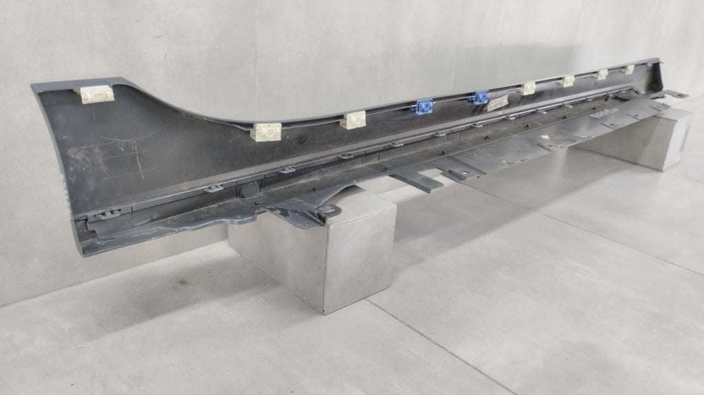 Lajsna praga lijevi BMW 1 F40 M paket 19-