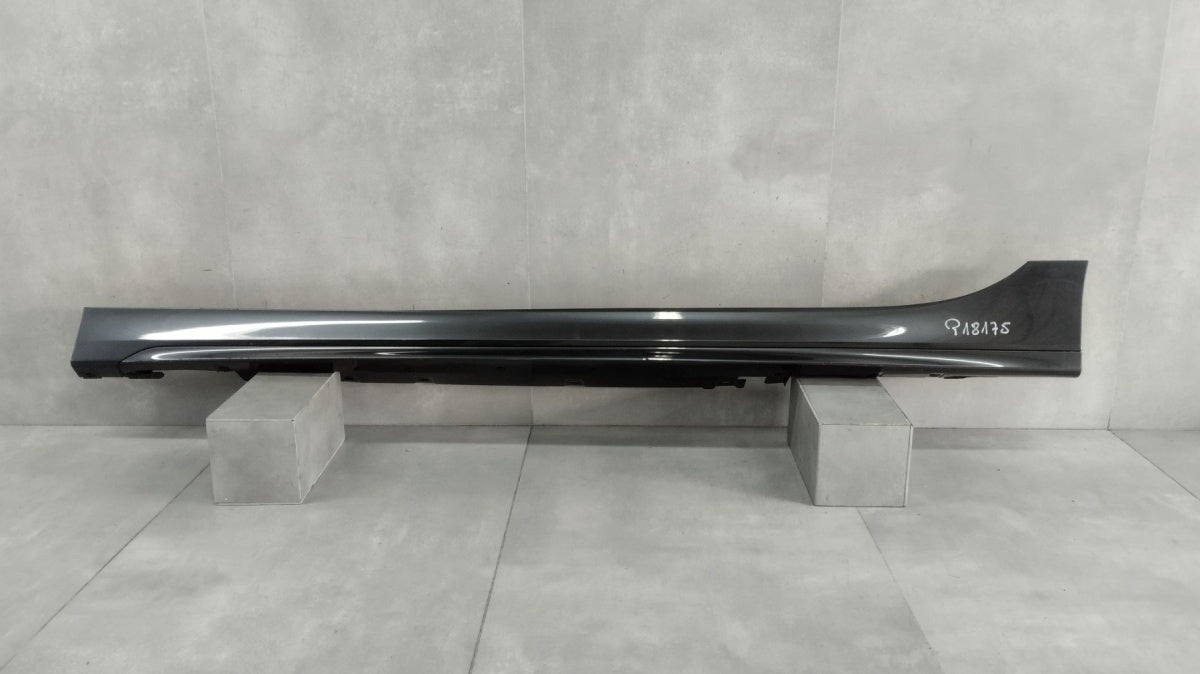 Lajsna praga lijevi BMW 1 F40 M paket 19-