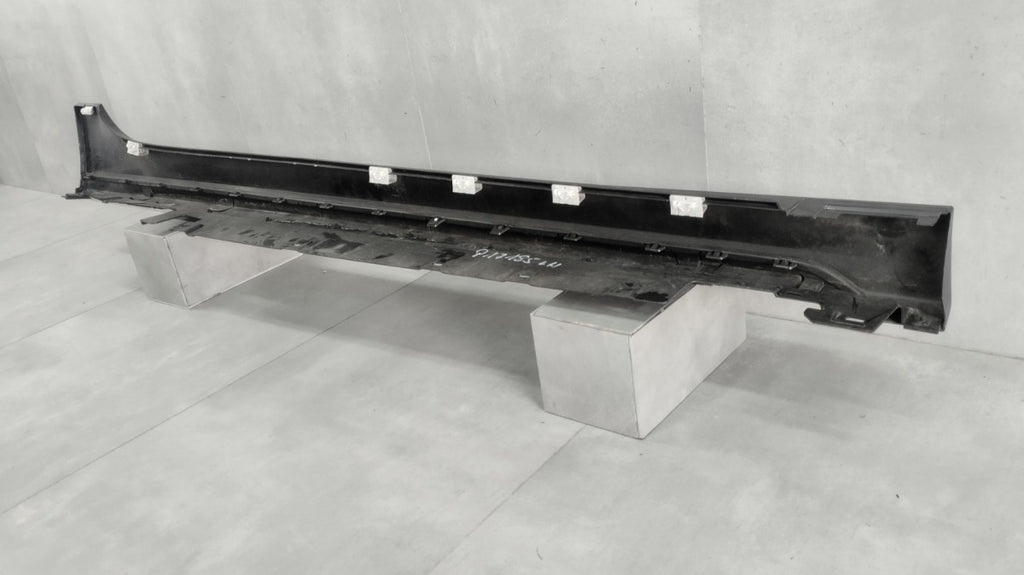 Lajsna praga lijevi BMW 1 F40 M paket 19-