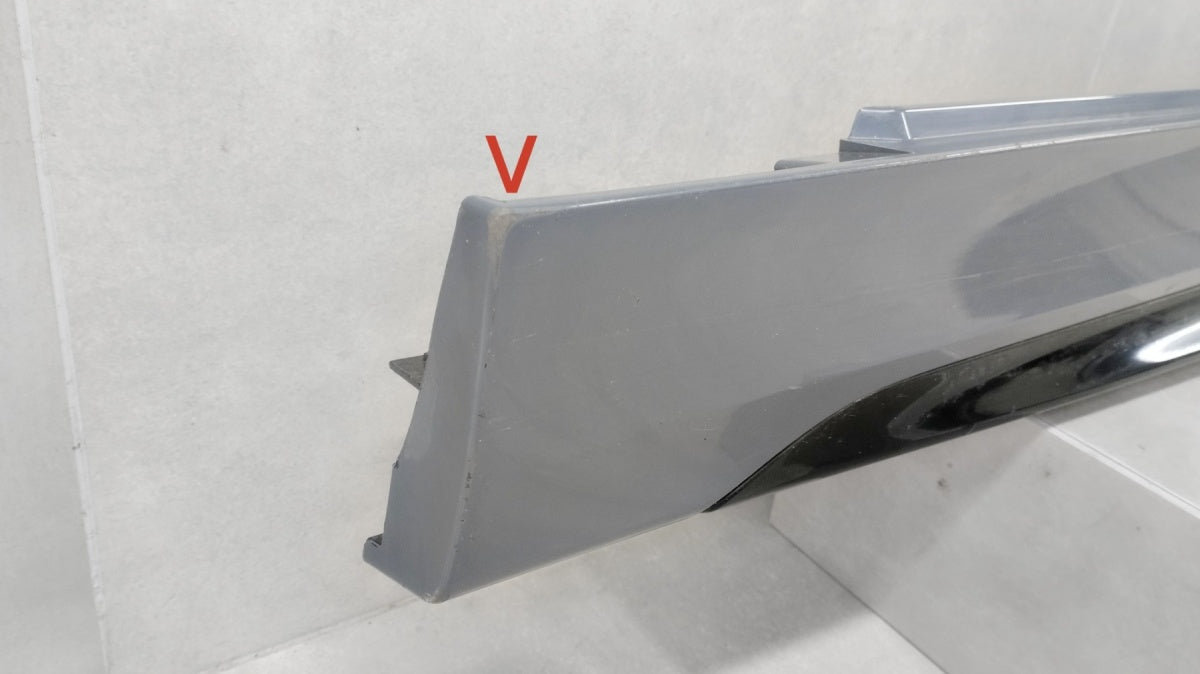 Lajsna praga lijevi BMW 1 F40 M paket 19-