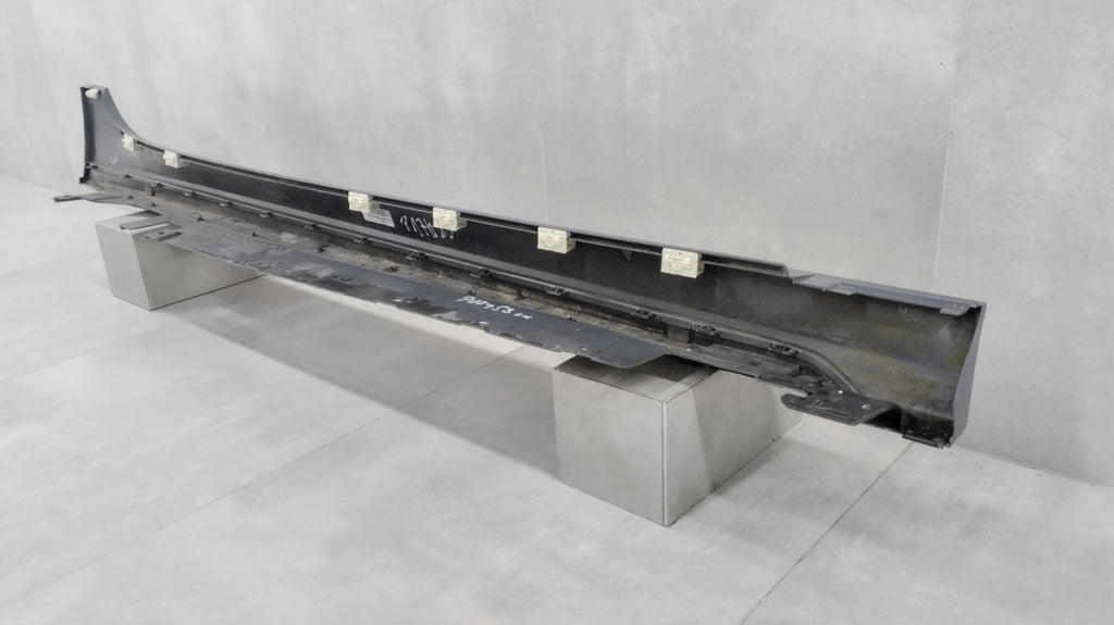 Lajsna praga lijevi BMW 1 F40 M paket 19-