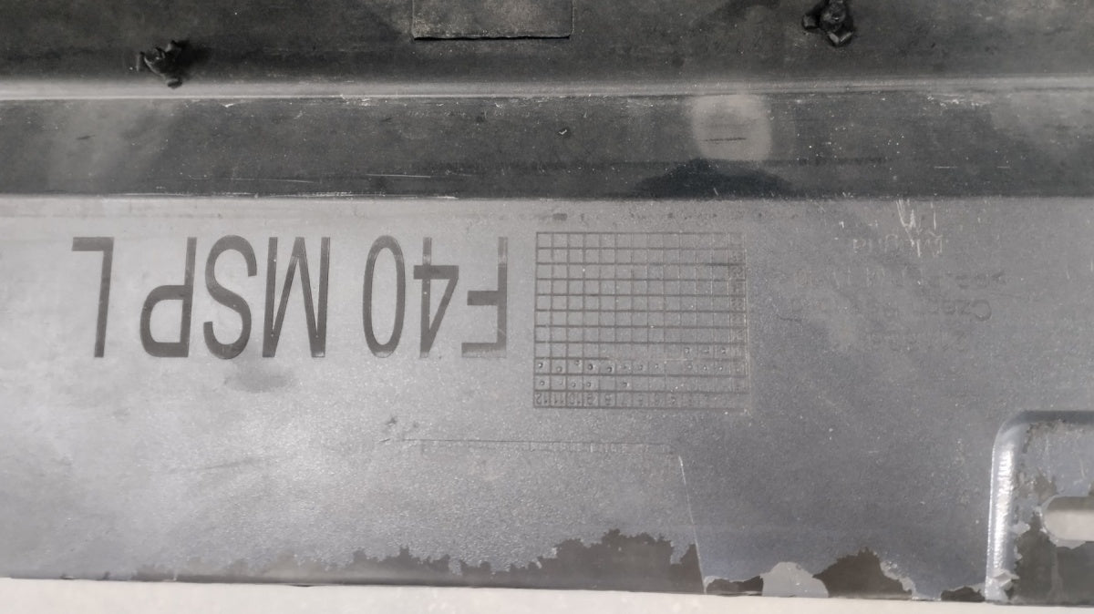 Lajsna praga lijevi BMW 1 F40 M paket 19-
