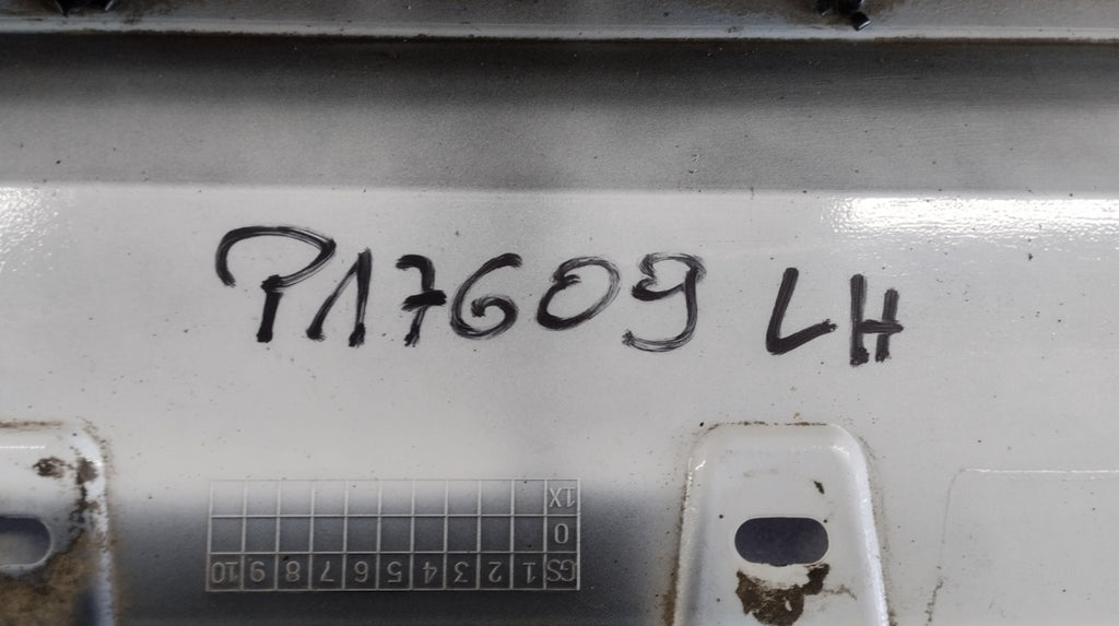 Lajsna praga lijevi BMW 1 F40 M paket 19-
