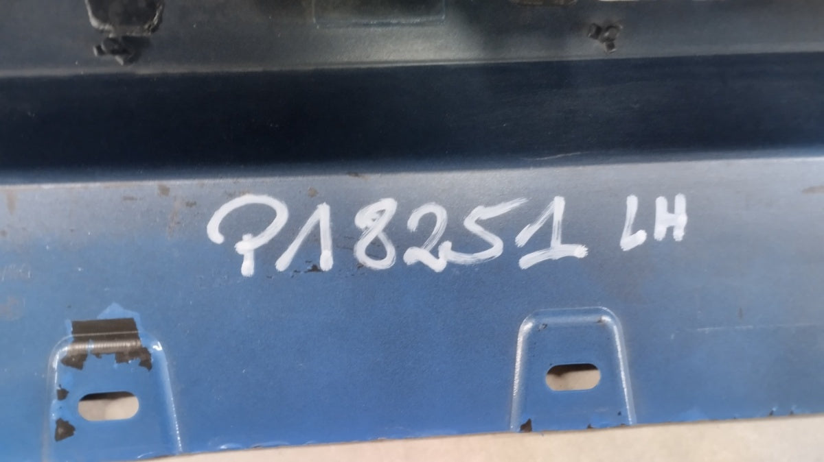 Lajsna praga lijevi BMW 1 F40 M paket 19-