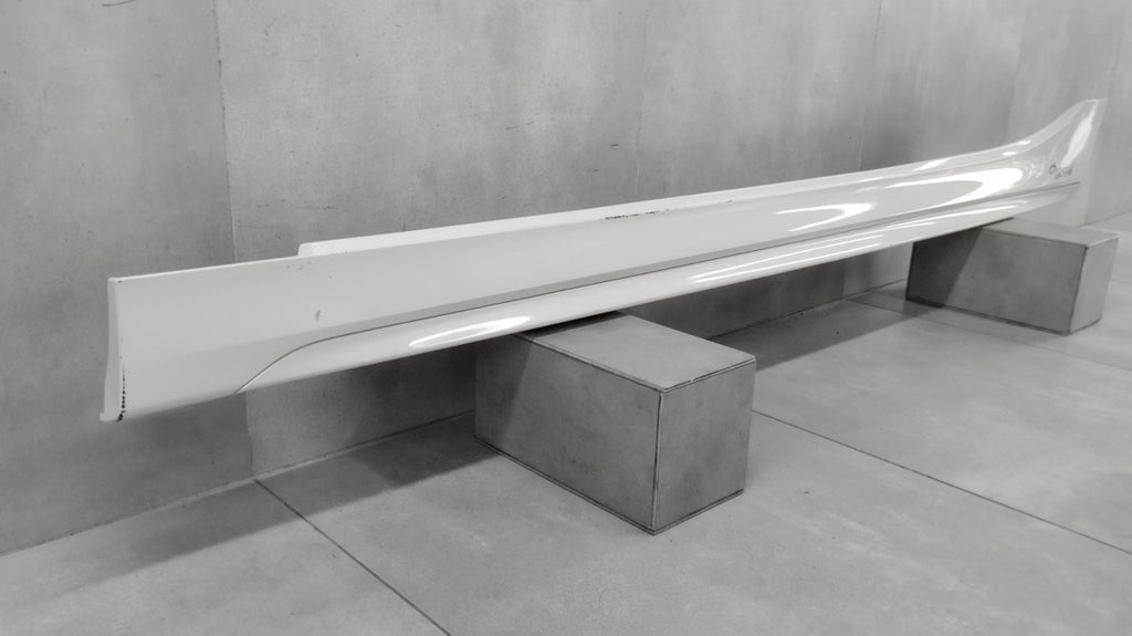 Lajsna praga lijevi BMW 1 F40 M paket 19-