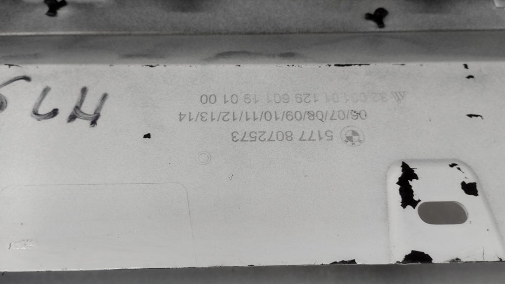 Lajsna praga lijevi BMW 1 F40 M paket 19-