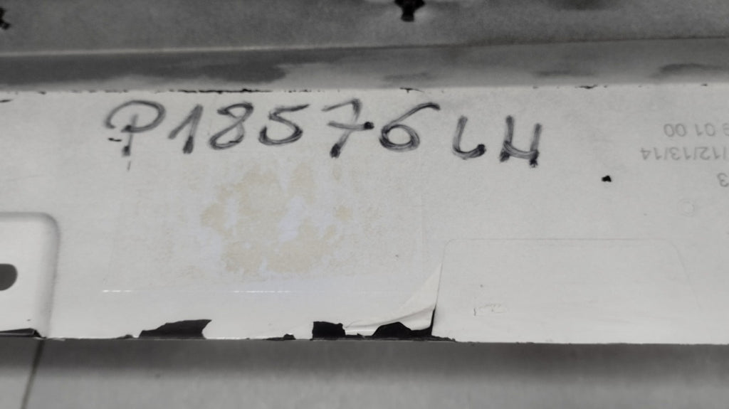 Lajsna praga lijevi BMW 1 F40 M paket 19-