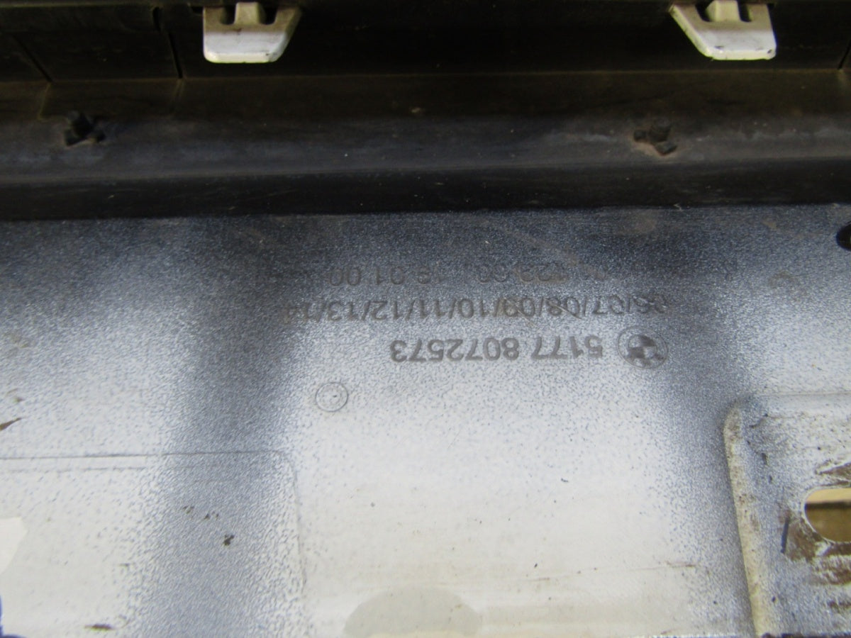 Lajsna praga lijeva BMW 1 F40 M paket 19-