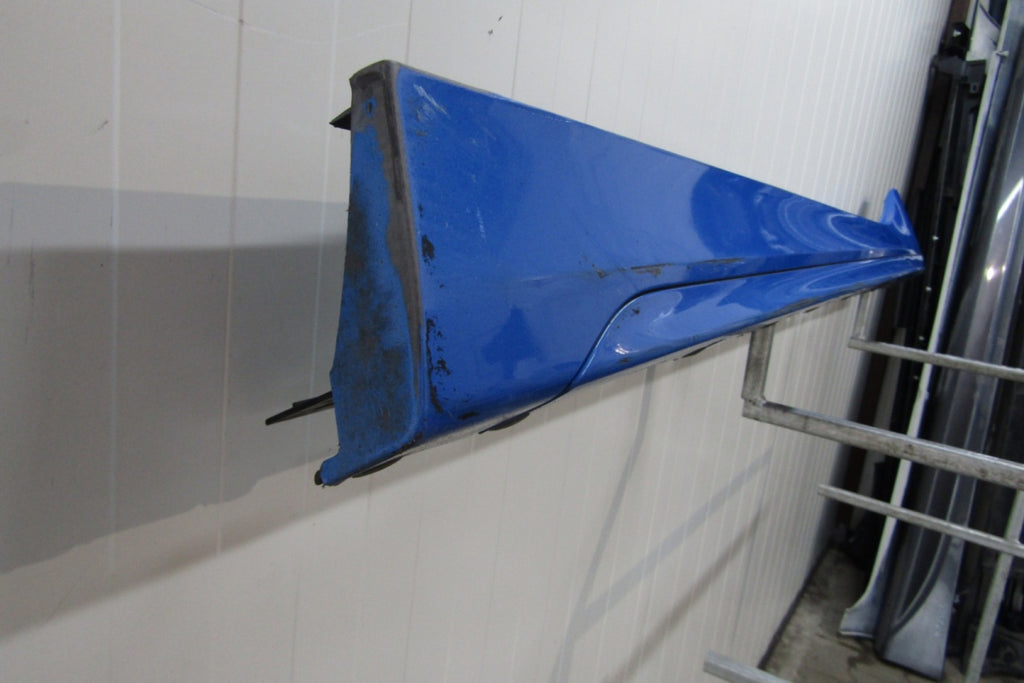 Lajsna praga lijeva BMW 1 F40 M paket 19-