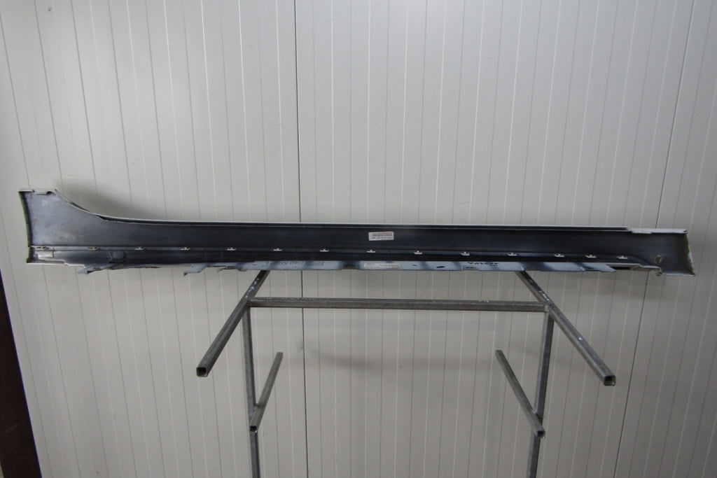 Lajsna praga lijeva BMW 1 F40 M paket 19-