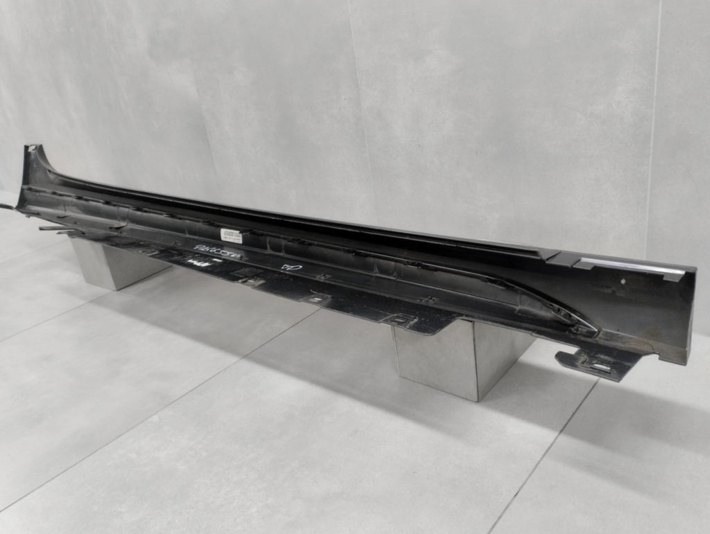 Lajsna praga lijevi BMW 2 F44 M paket 19-