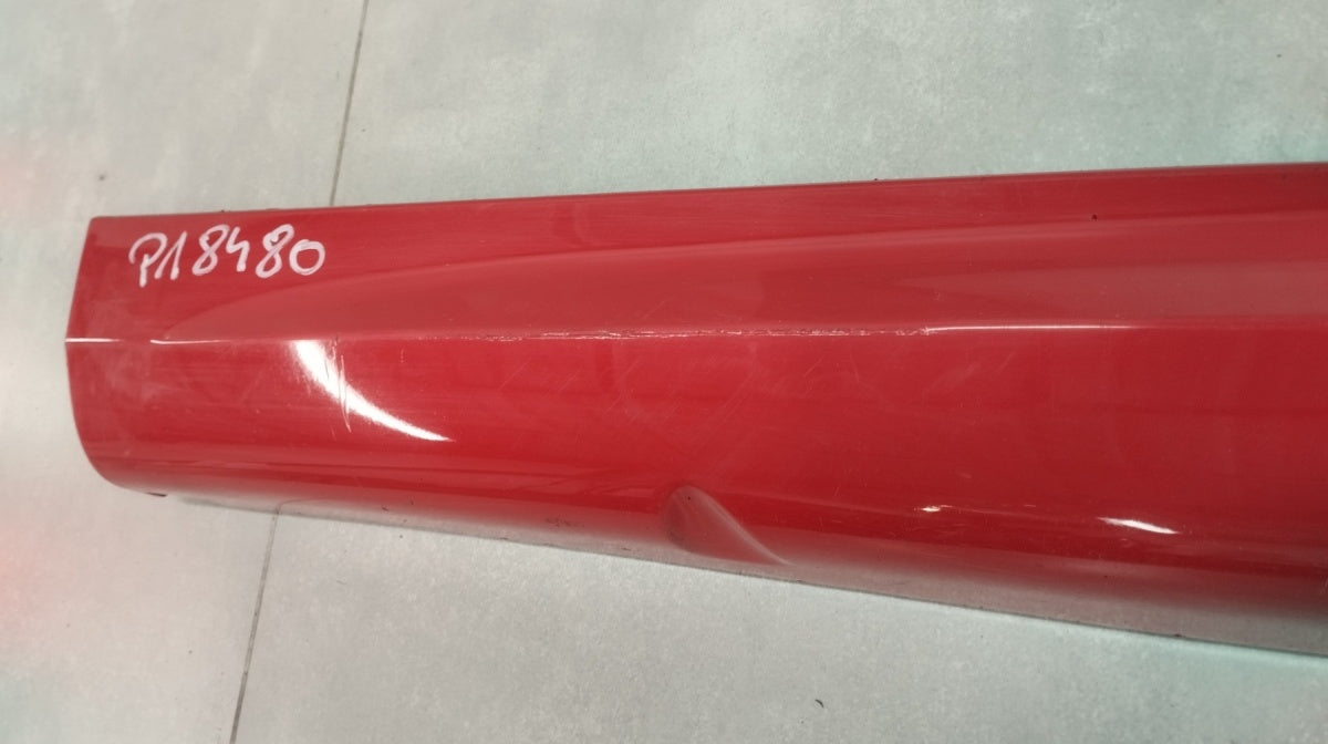Lajsna praga desni VW Golf 6 VI R Line 5K0 08-12