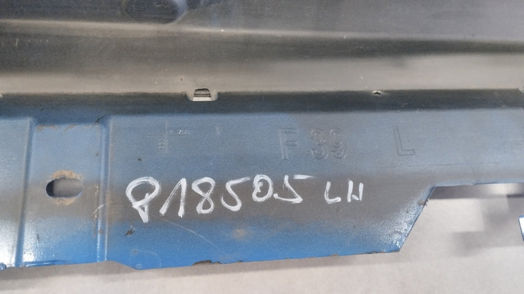Lajsna praga lijevi BMW X2 F39 M paket Sport 18-