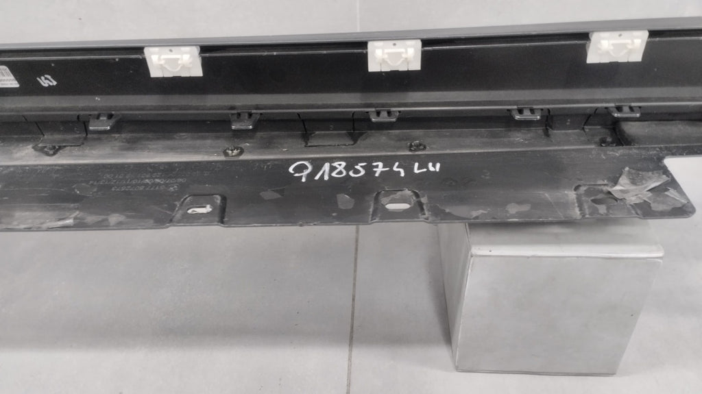 Lajsna praga lijevi BMW 1 F40 M paket 19-