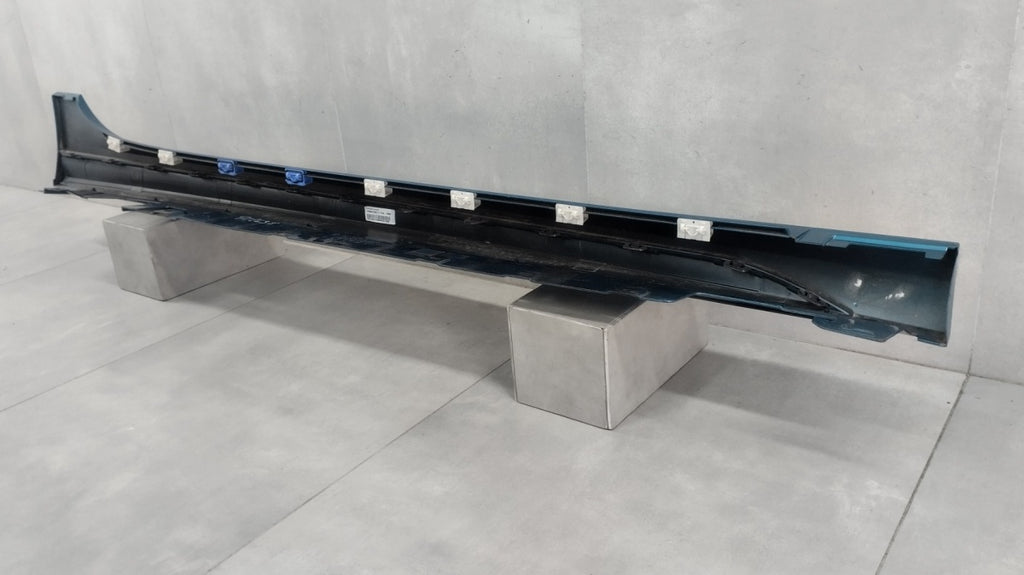 Lajsna praga lijevi BMW 2 F44 M paket 19-