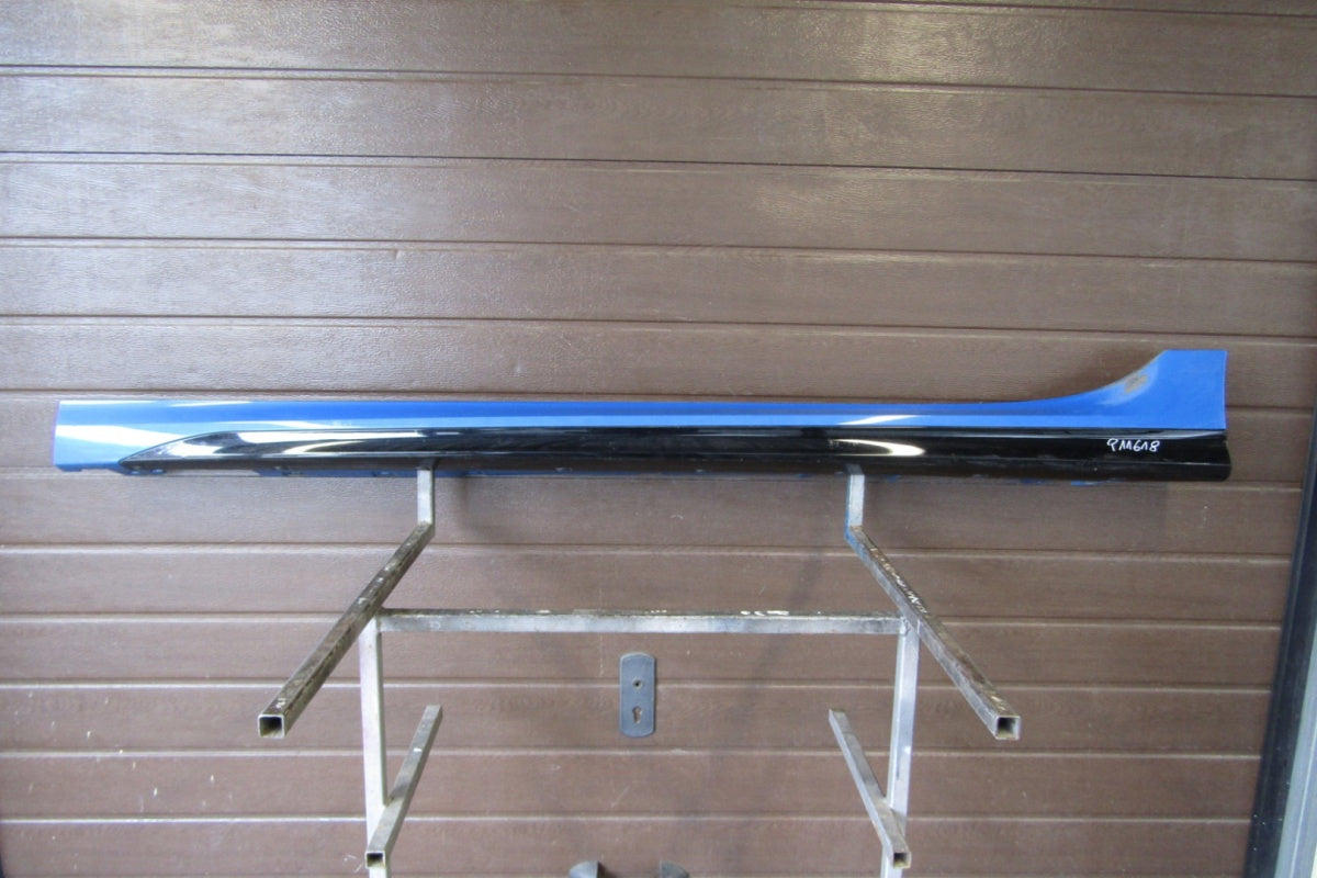 Lajsna praga lijeva BMW 2 F44 M paket 19-