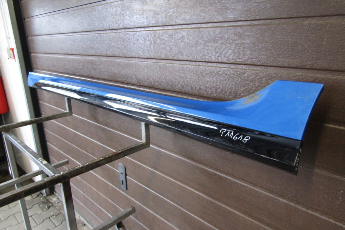 Lajsna praga lijeva BMW 2 F44 M paket 19-