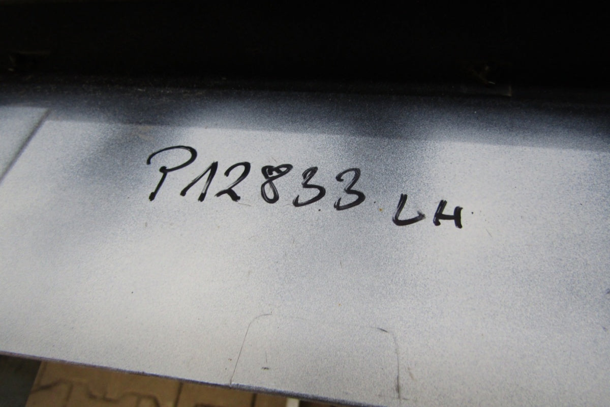 Lajsna praga lijeva BMW 2 F44 M paket 19-