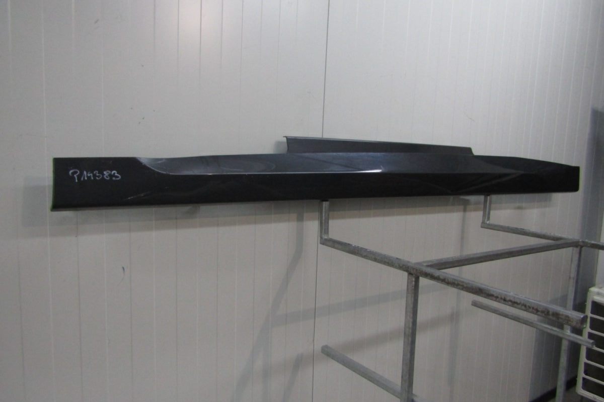 Lajsna praga lijeva BMW 2 G42 M paket COUPE 22-