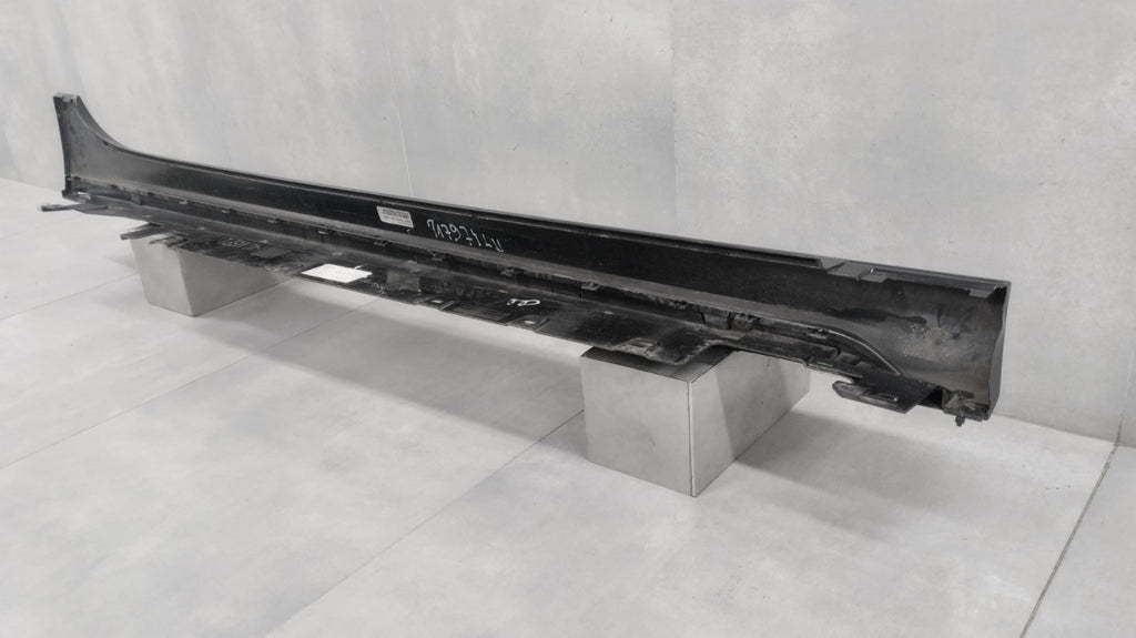 Lajsna praga lijevi BMW 1 F40 M paket 19-