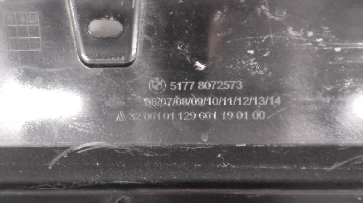 Lajsna praga lijevi BMW 1 F40 M paket 19-