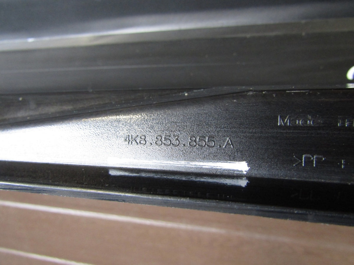 Lajsna praga lijeva Audi A7 C8 4K8 S Line 17-