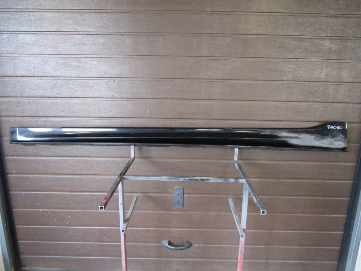 Lajsna praga lijeva BMW 5 G30 F90 M5 CARBON 17-