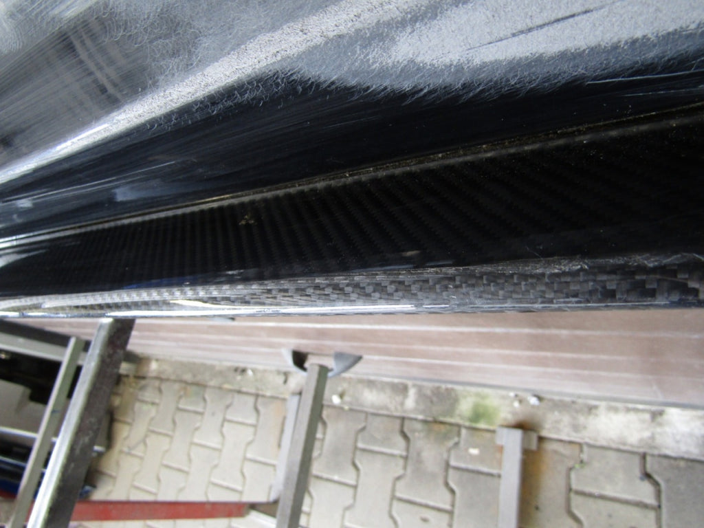 Lajsna praga lijeva BMW 5 G30 F90 M5 CARBON 17-