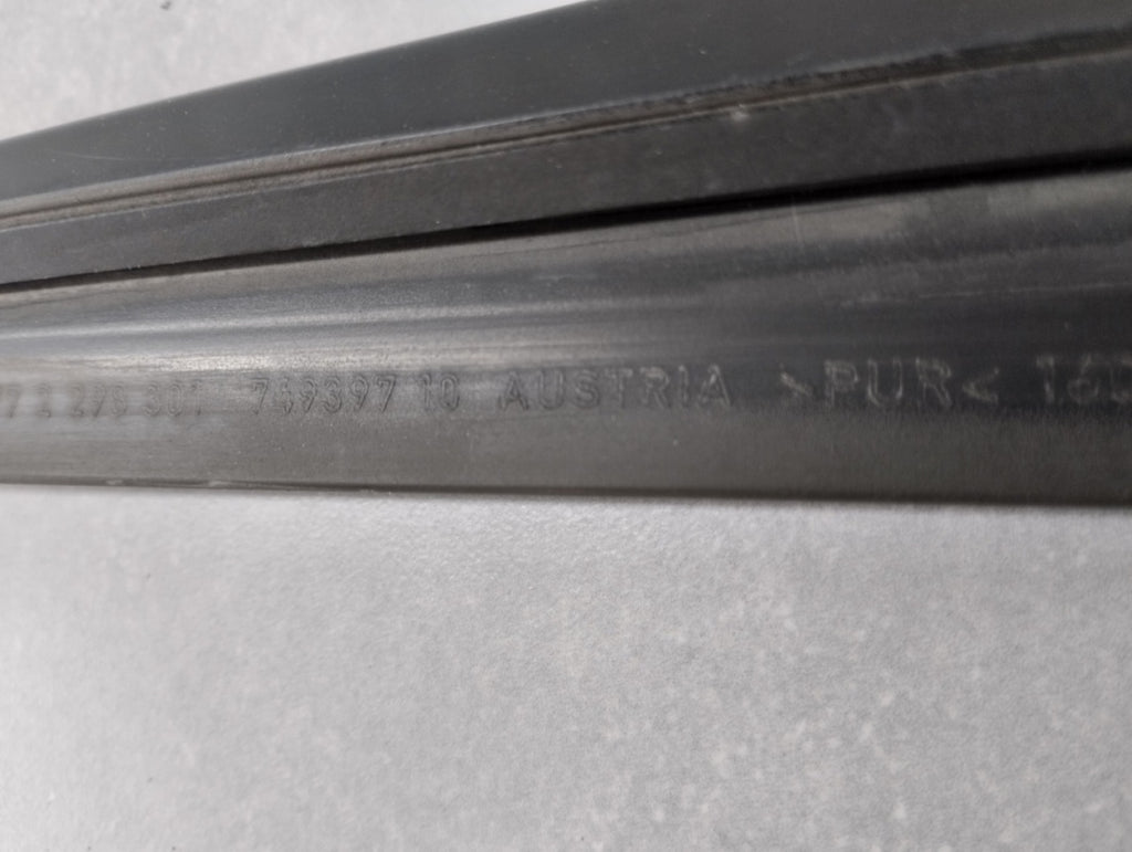 Lajsna praga lijevi BMW F21 F22 F23 M-paket M PERFORMANCE