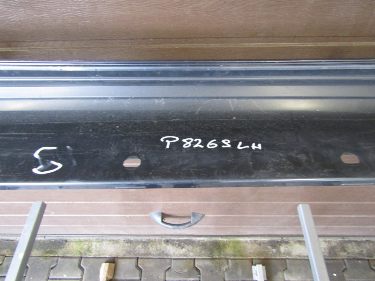 Lajsna praga lijeva Mercedes E 212 AMG Lift 12-