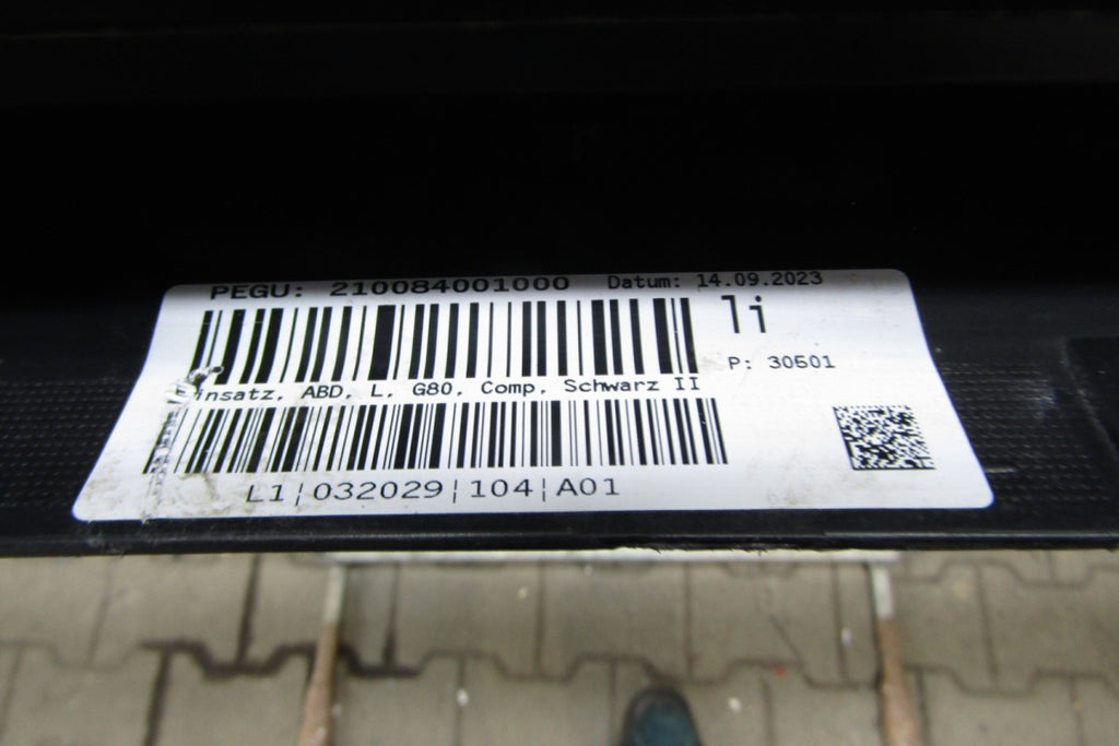 Lajsna praga lijevi BMW G80 M3 20- M-3 51778084407