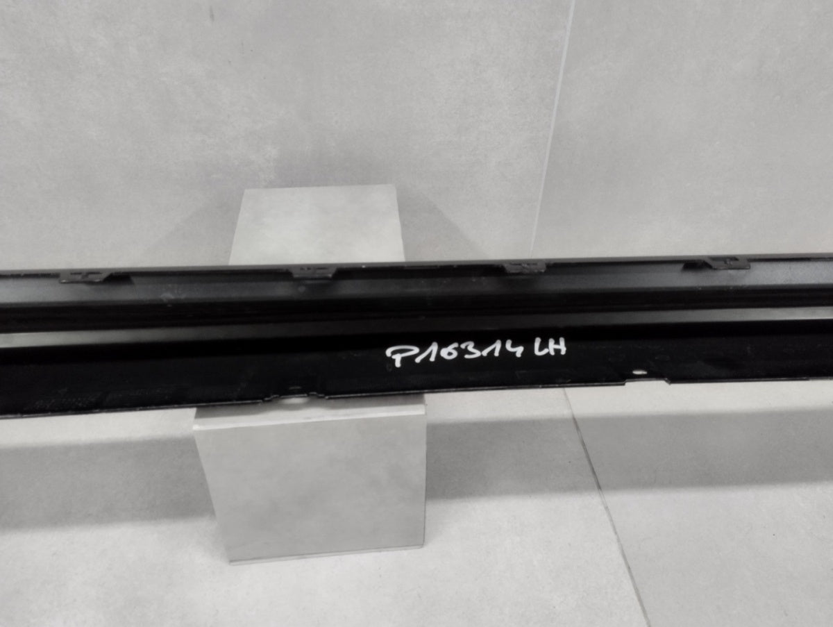 Lajsna praga lijevi BMW G80 M3 20- M-3 51778084407