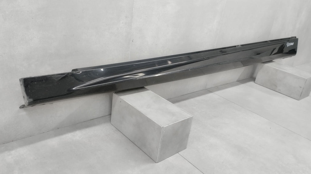 Lajsna praga lijevi BMW IX2 ix 2 U10 M paket 23-