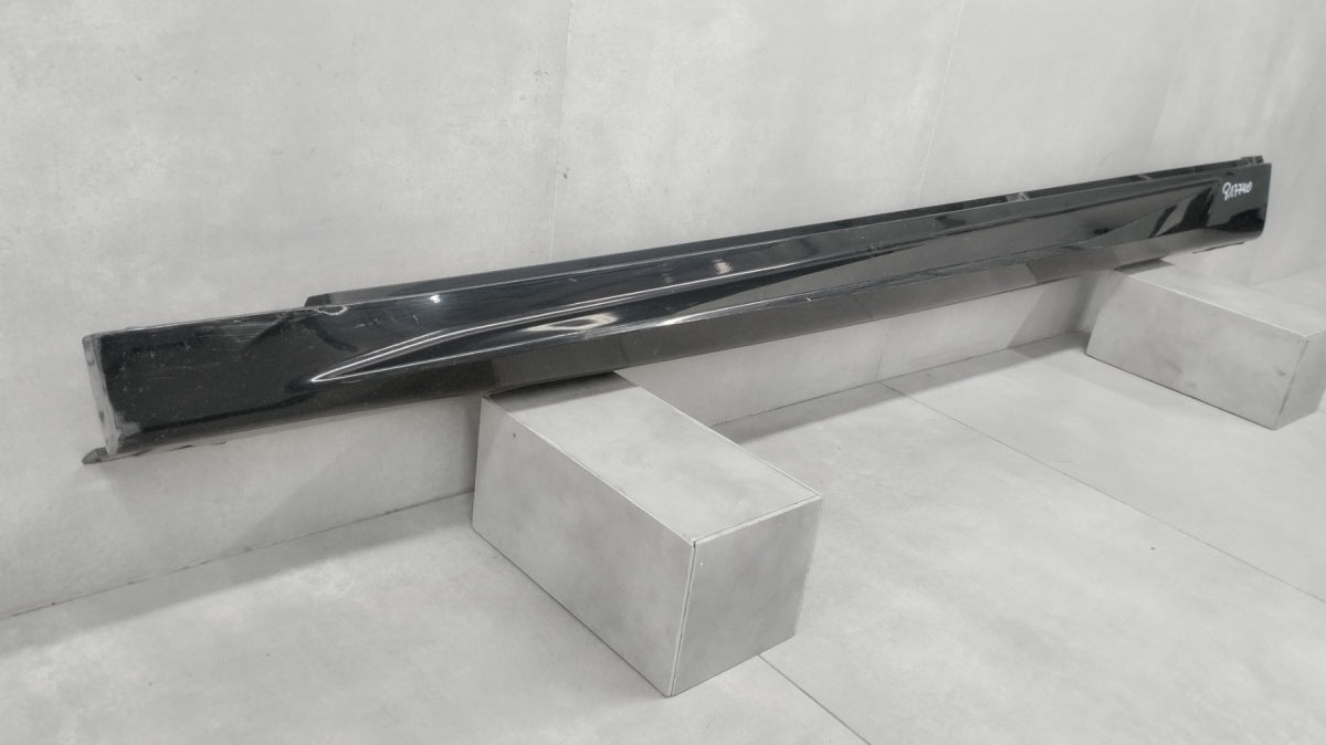 Lajsna praga lijevi BMW IX2 ix 2 U10 M paket 23-