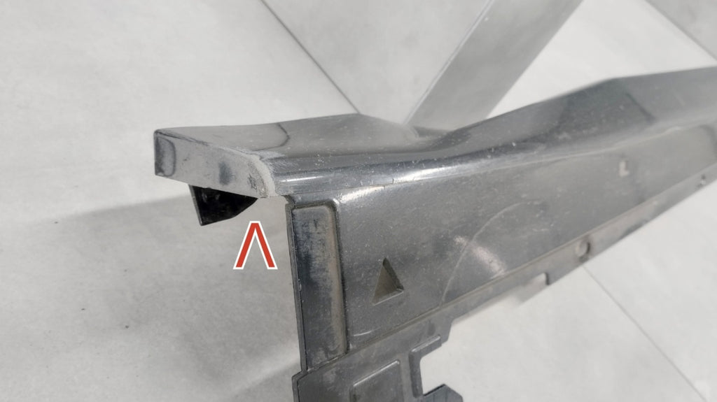 Lajsna praga lijevi BMW IX2 ix 2 U10 M paket 23-