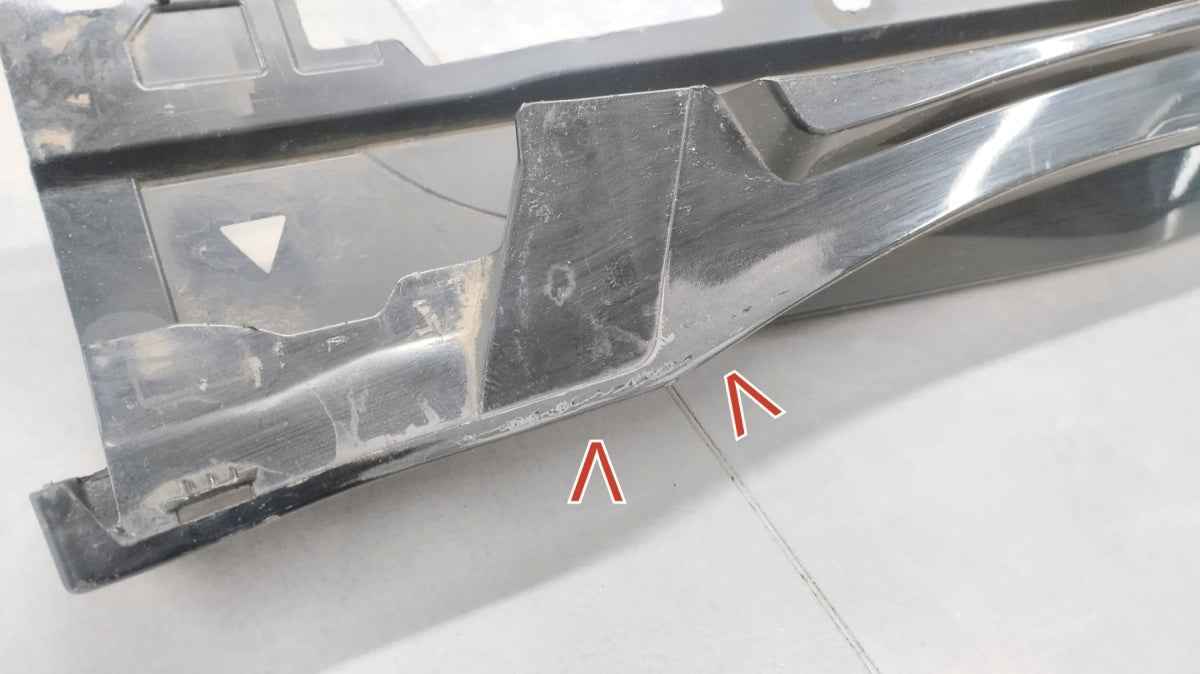 Lajsna praga lijevi BMW IX2 ix 2 U10 M paket 23-