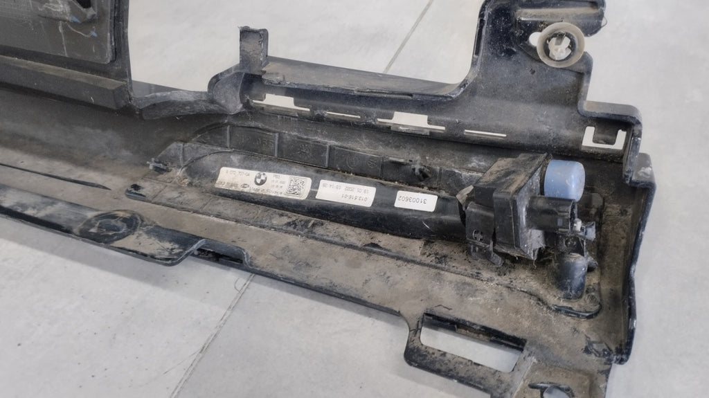 Lajsna praga lijevi BMW IX3 i X3 G08 Led M paket
